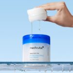 تونر باد ميديكيوب الكوري لتقليص المسام وإزالة الرؤوس السوداء (Medicube Zero Pore Pad - Image 2